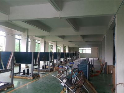 生產(chǎn)車(chē)間