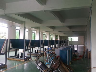 生產(chǎn)車(chē)間